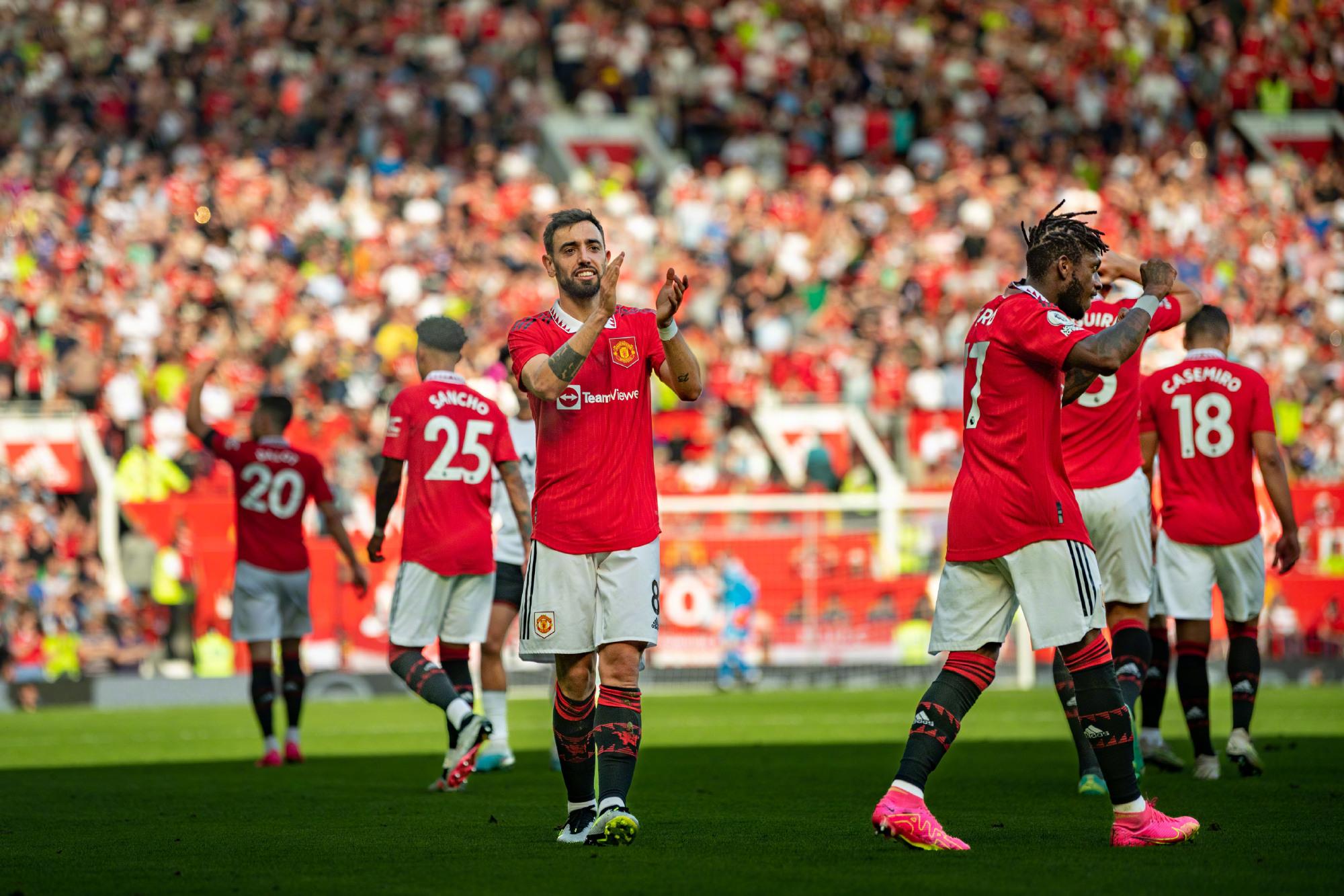 琼托利：欧冠出局？很失望很生气；DV9和穆阿尼可以搭档出场.